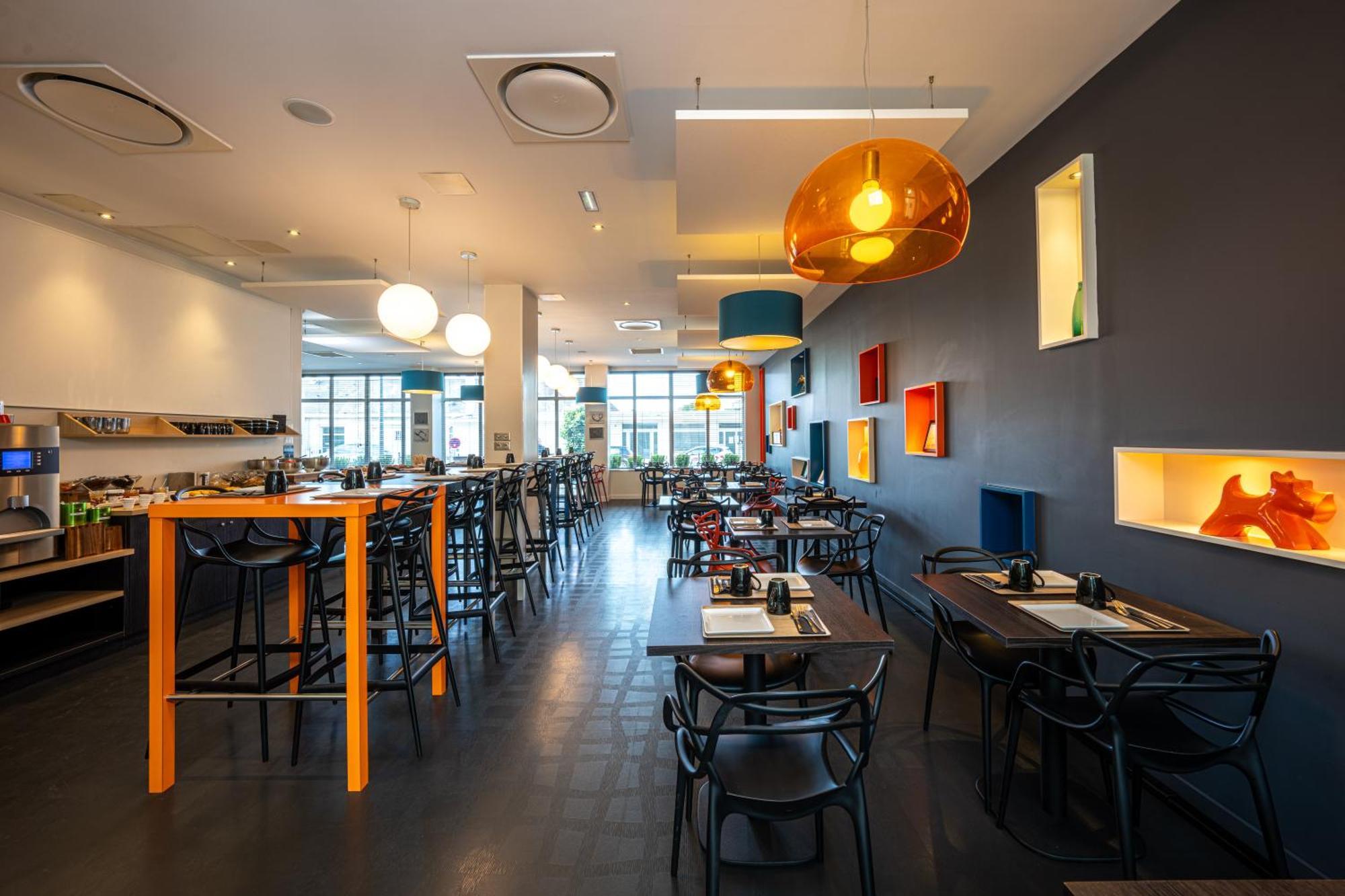 Ibis Styles Saumur Gare Centre Exterior photo